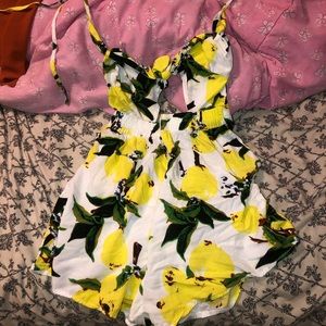 yellow lemon detailed romper (backless)